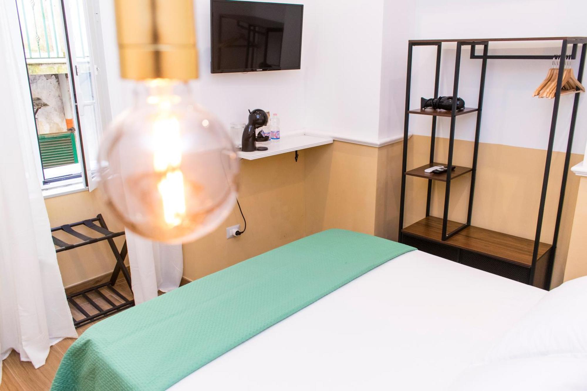 La Sciantosa Quartieri Spagnoli Napels Buitenkant foto